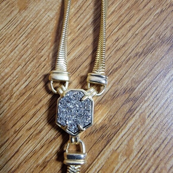 Kendra Scott Starla Y Necklace - Picture 3 of 5